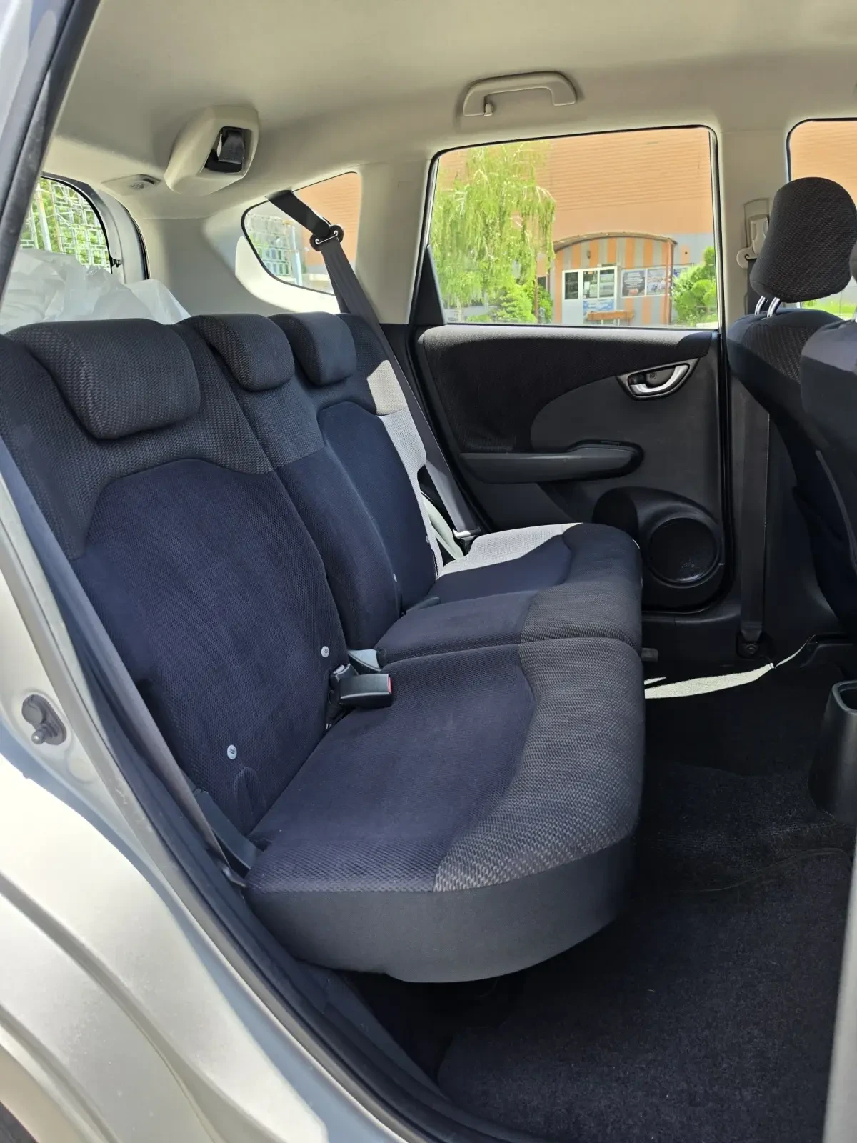 Honda Jazz 1.4 Първи собственик Пълна история в ХОНДА 8 гуми , снимка 12 - Автомобили и джипове - 54907224