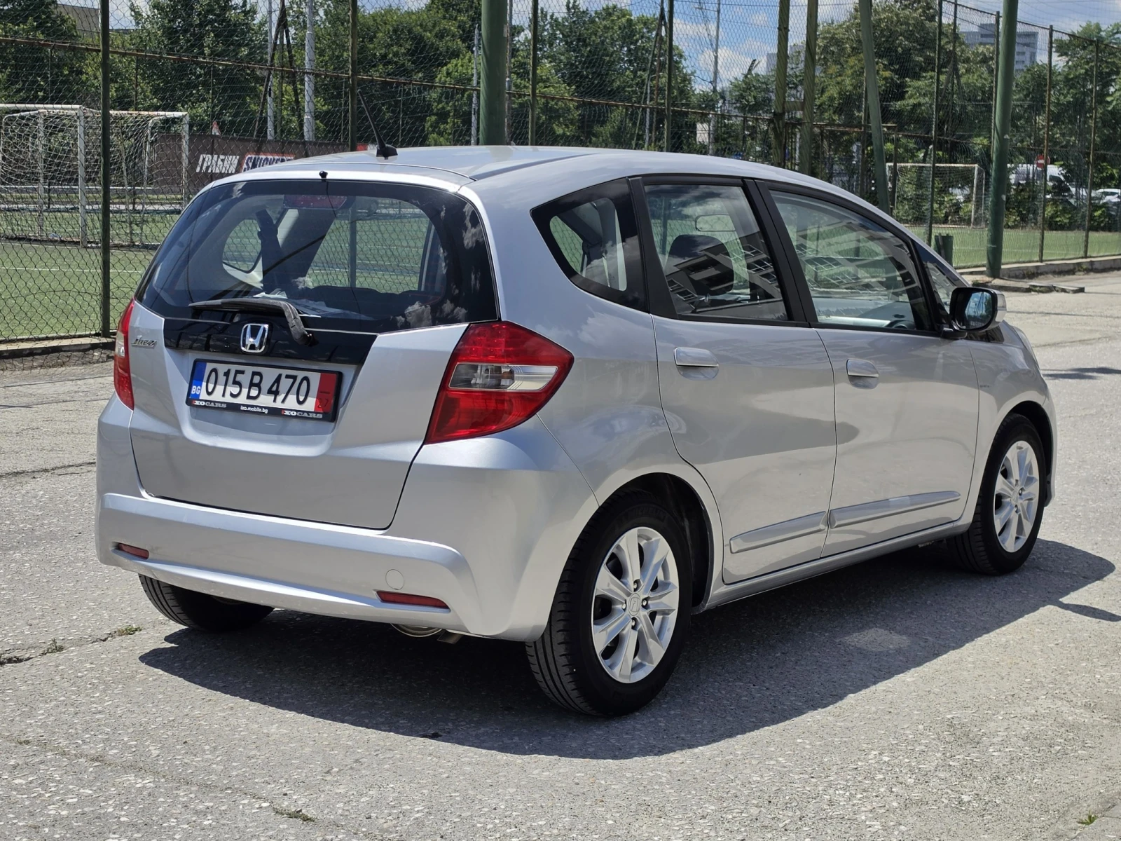 Honda Jazz 1.4 Първи собственик Пълна история в ХОНДА 8 гуми , снимка 5 - Автомобили и джипове - 54907224