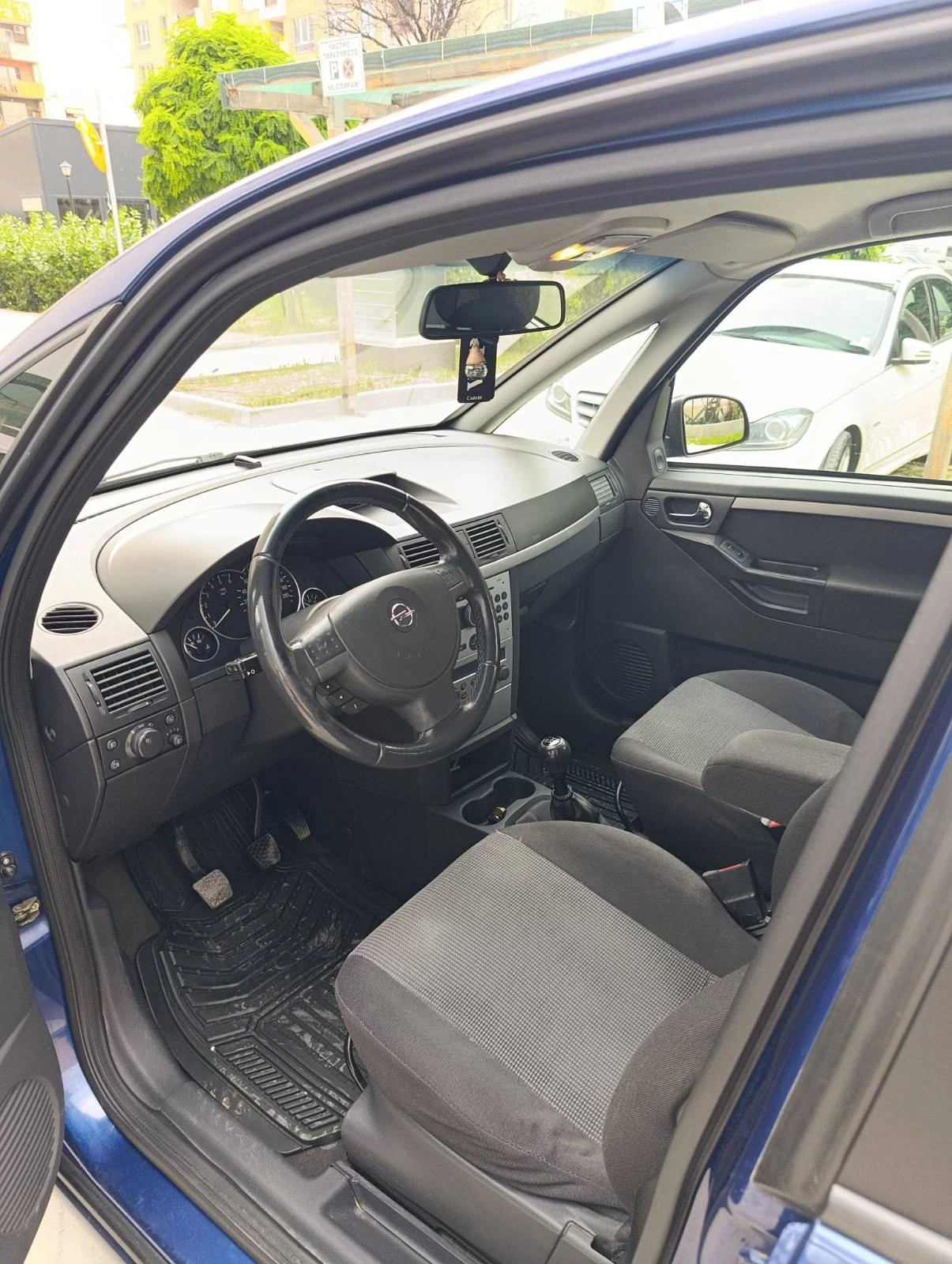 Opel Meriva 1.7cdti, снимка 5 - Автомобили и джипове - 55015200