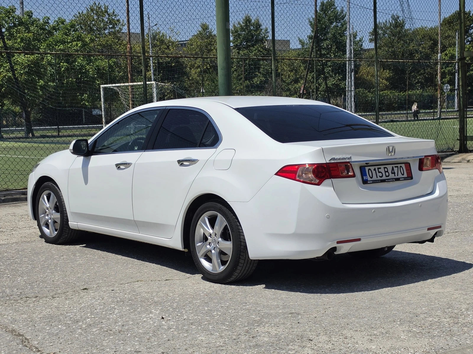 Honda Accord 2.4i Distronic+ Line Asist* Пълна история в ХОНДА, снимка 7 - Автомобили и джипове - 55402707