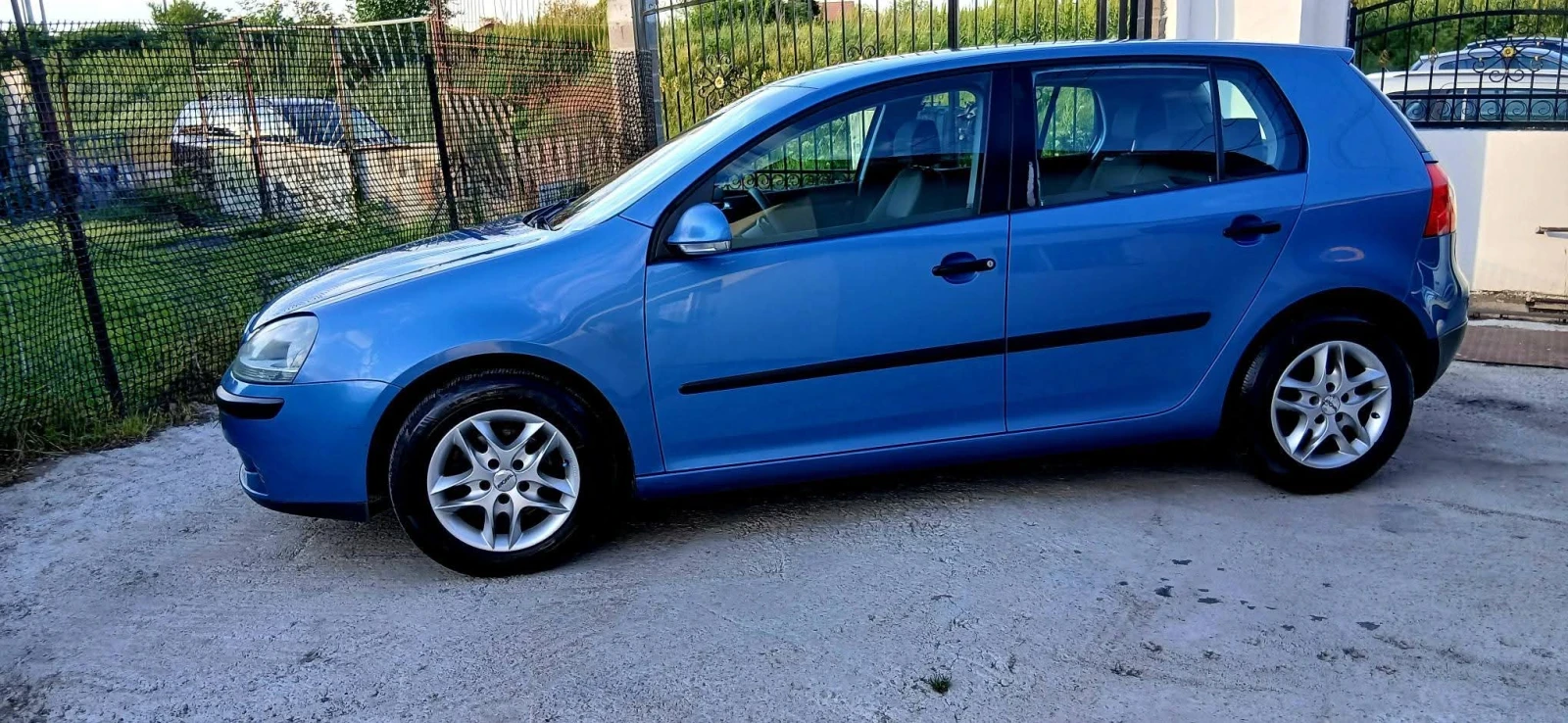 VW Golf, снимка 5 - Автомобили и джипове - 55445007