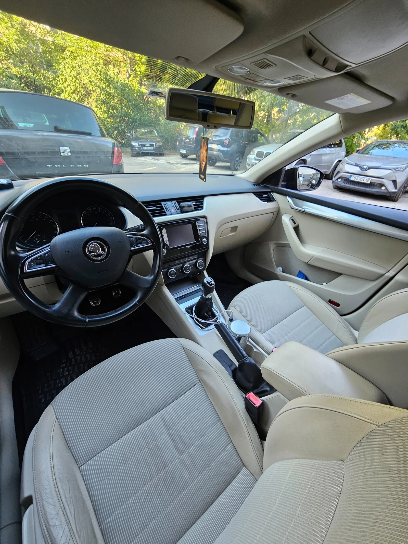 Skoda Octavia, снимка 9 - Автомобили и джипове - 55986346