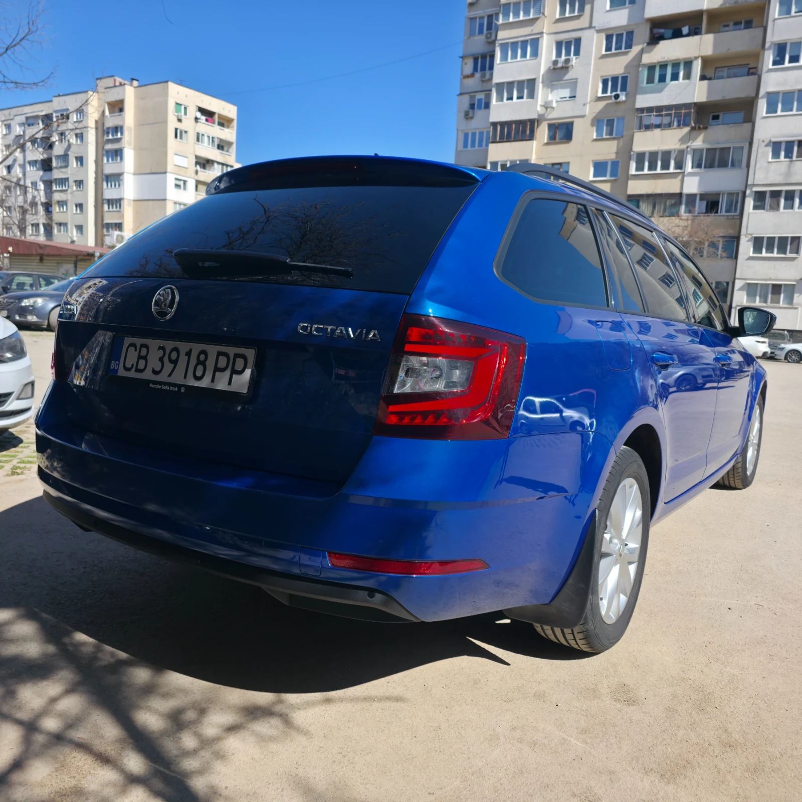 Skoda Octavia 1.5 TSI, снимка 6 - Автомобили и джипове - 55876180
