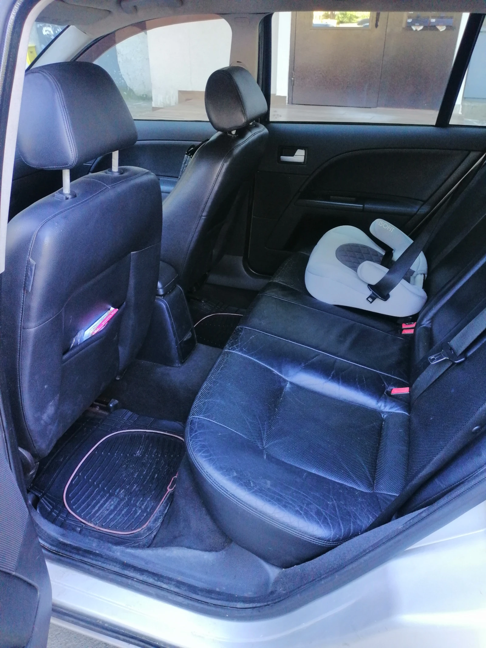 Ford Mondeo, снимка 4 - Автомобили и джипове - 56072610