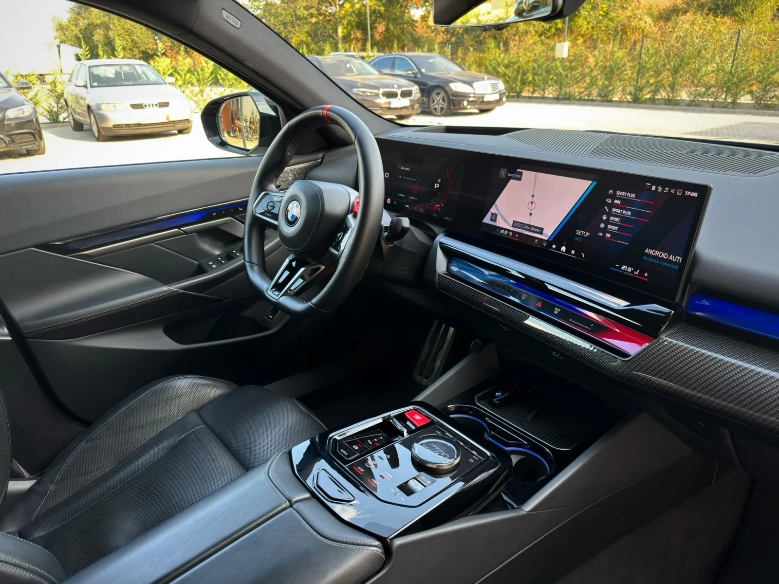 BMW M5 G90 * B&W* Carbon* Ultimate , снимка 11 - Автомобили и джипове - 56228394
