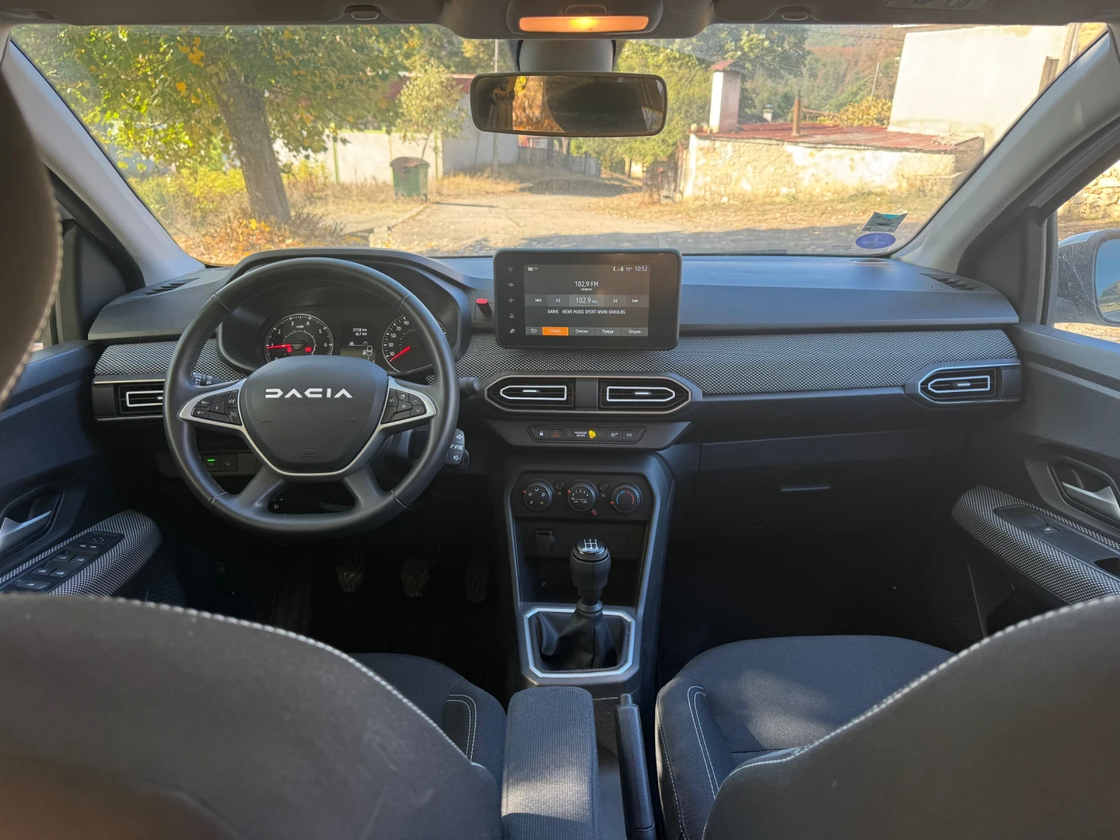 Dacia Sandero ������-����� | Mobile.bg � ����������� 8
