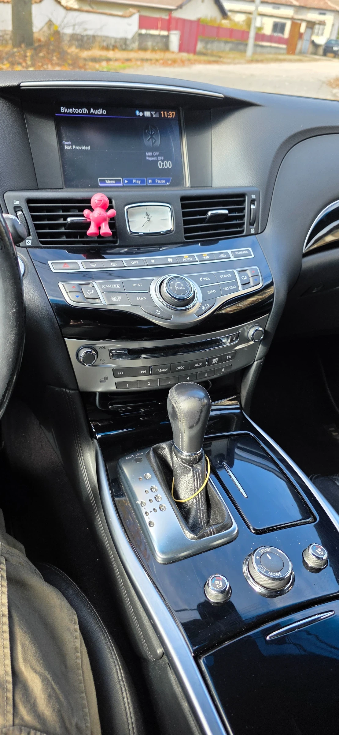 Infiniti Q70 S, снимка 11 - Автомобили и джипове - 56642567