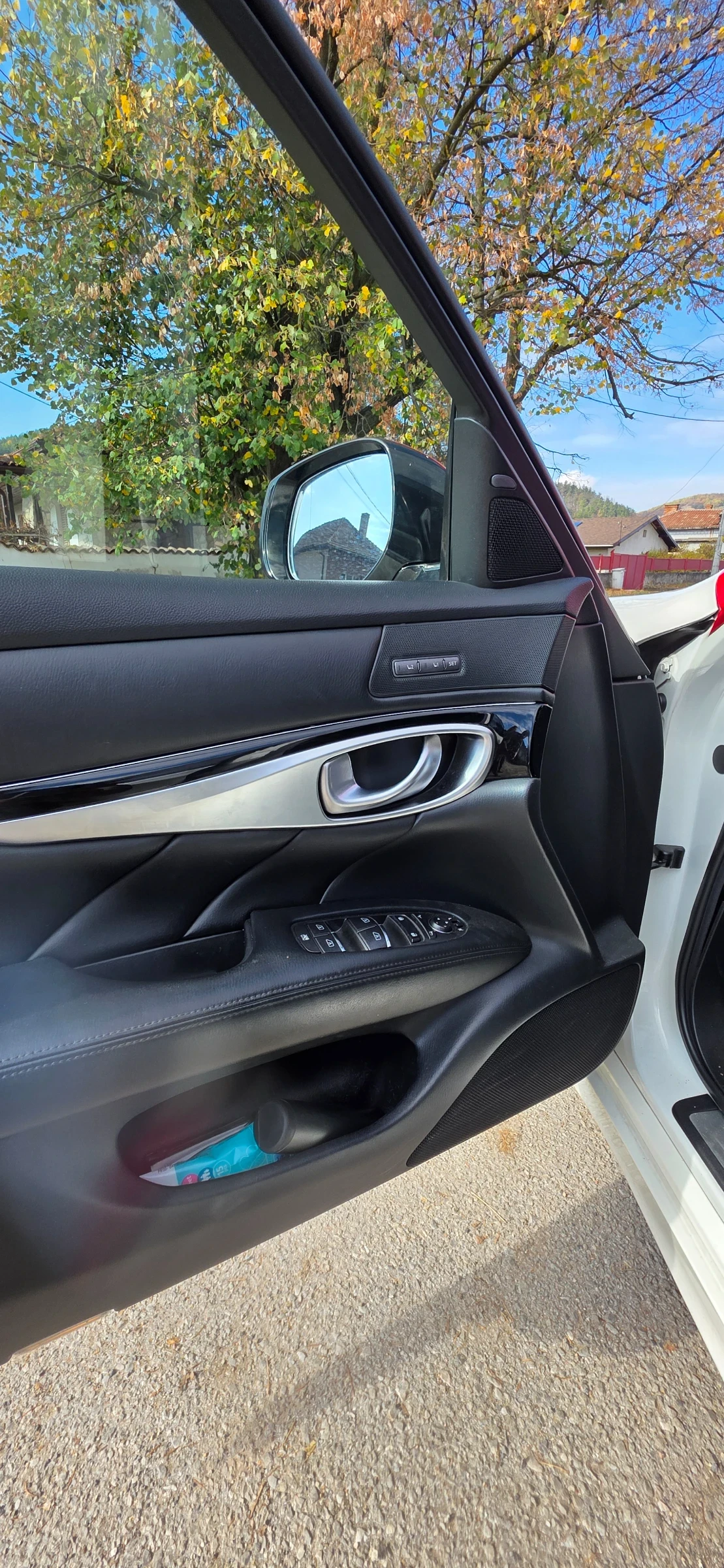 Infiniti Q70 S, снимка 12 - Автомобили и джипове - 56642567