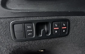 Audi Q7 НОВ ВНОС/7 МЕСТНА/ ЛИЗИНГ, снимка 16