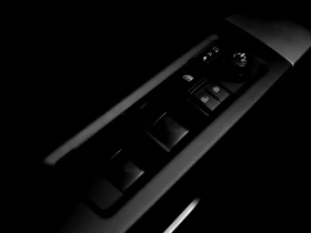 Toyota Sequoia LIMITED 4WD С РЕГИСТРАЦИЯ&АВТО КРЕДИТ, снимка 12 - Автомобили и джипове - 53692870