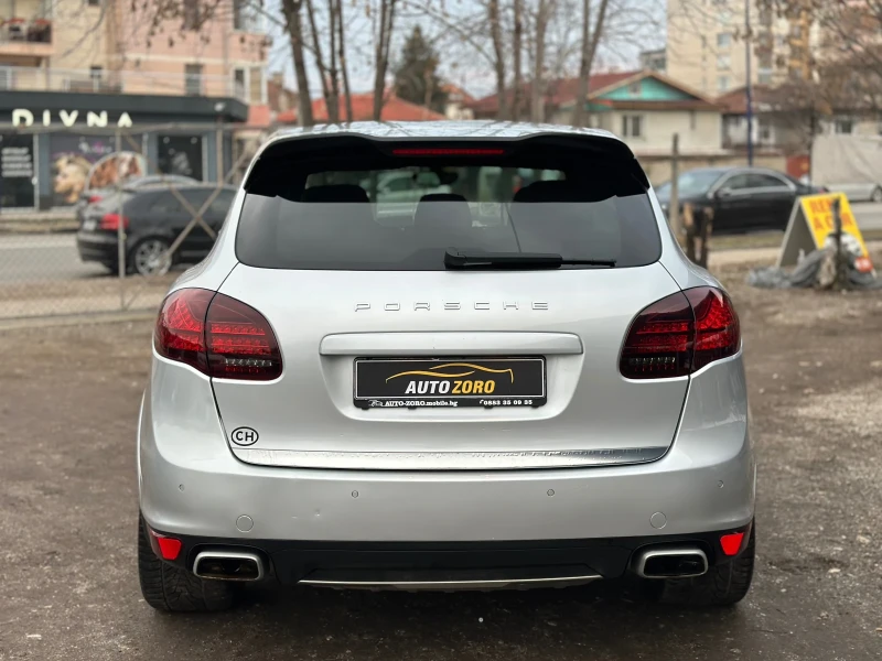 Porsche Cayenne 3.0D* EXCLUSIVE* ПОДГРЕВ* BOSE* КАФЯВА КОЖА, снимка 5 - Автомобили и джипове - 48771913