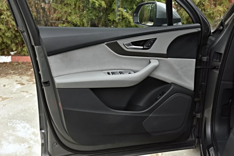 Audi Q7 НОВ ВНОС/7 МЕСТНА/ ЛИЗИНГ, снимка 17 - Автомобили и джипове - 52726562