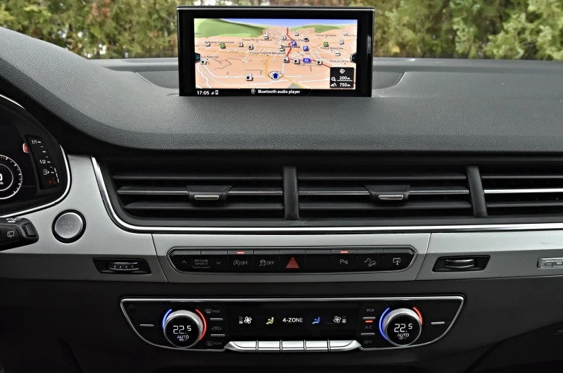 Audi Q7 НОВ ВНОС/7 МЕСТНА/ ЛИЗИНГ, снимка 10 - Автомобили и джипове - 52726562