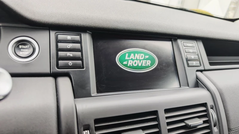 Land Rover Discovery Sport 2.0d, снимка 13 - Автомобили и джипове - 52472400