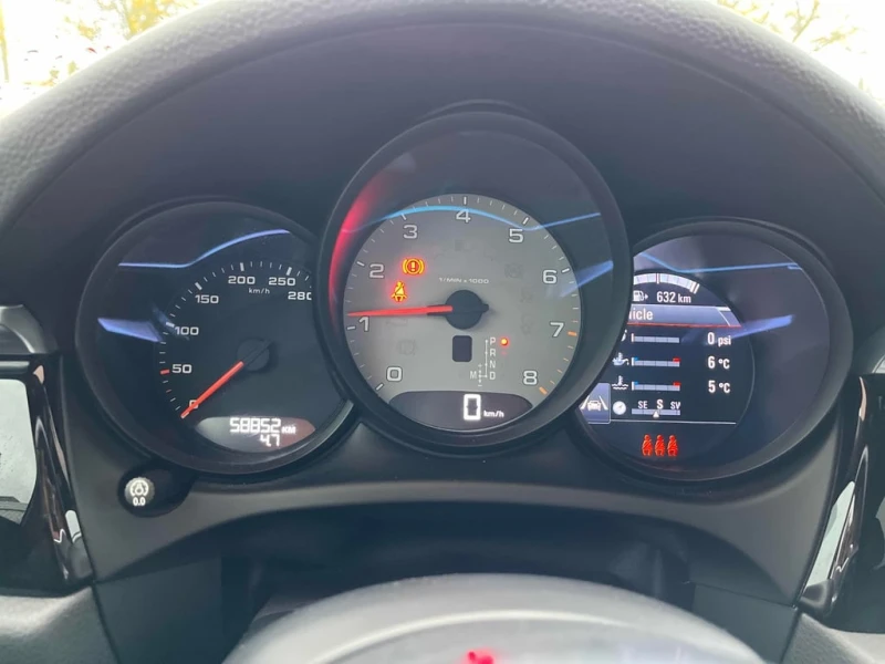 Porsche Macan S 2020 * CARFAX * БЕЗ ПЪРВОНАЧАЛНА ВНОСКА, снимка 8 - Автомобили и джипове - 52901228