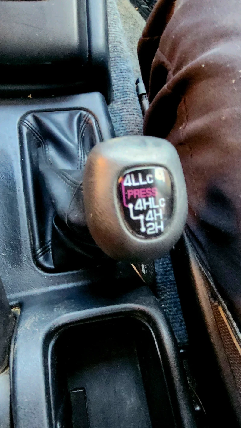 Mitsubishi Pajero pinin, снимка 13 - Автомобили и джипове - 52966933