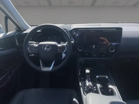 Lexus NX 450 h+ Executive = NEW = Гаранция, снимка 10 - Автомобили и джипове - 55070925