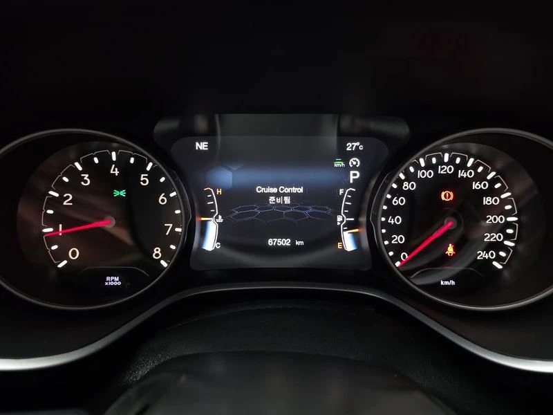 Jeep Compass 2.4 Limitied AWD| 180к.с.| ВКЛ.ТЕХНОТЕСТ, снимка 8 - Автомобили и джипове - 55563337