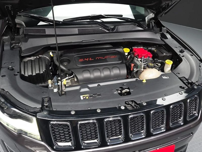 Jeep Compass 2.4 Limitied AWD| 180к.с.| ВКЛ.ТЕХНОТЕСТ, снимка 6 - Автомобили и джипове - 55563337