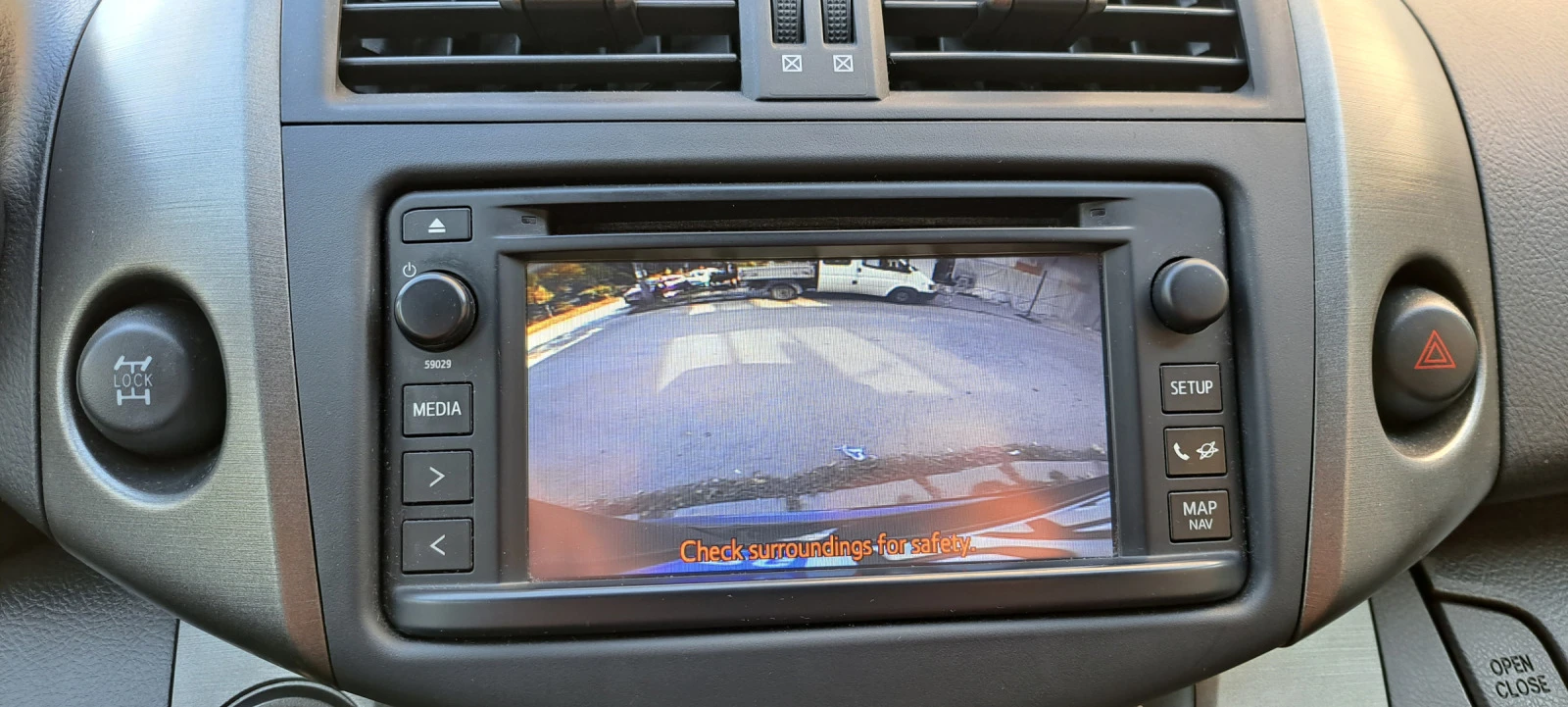 Toyota Rav4 2.2 D-CAT Crossover | Mobile.bg — изображение 13