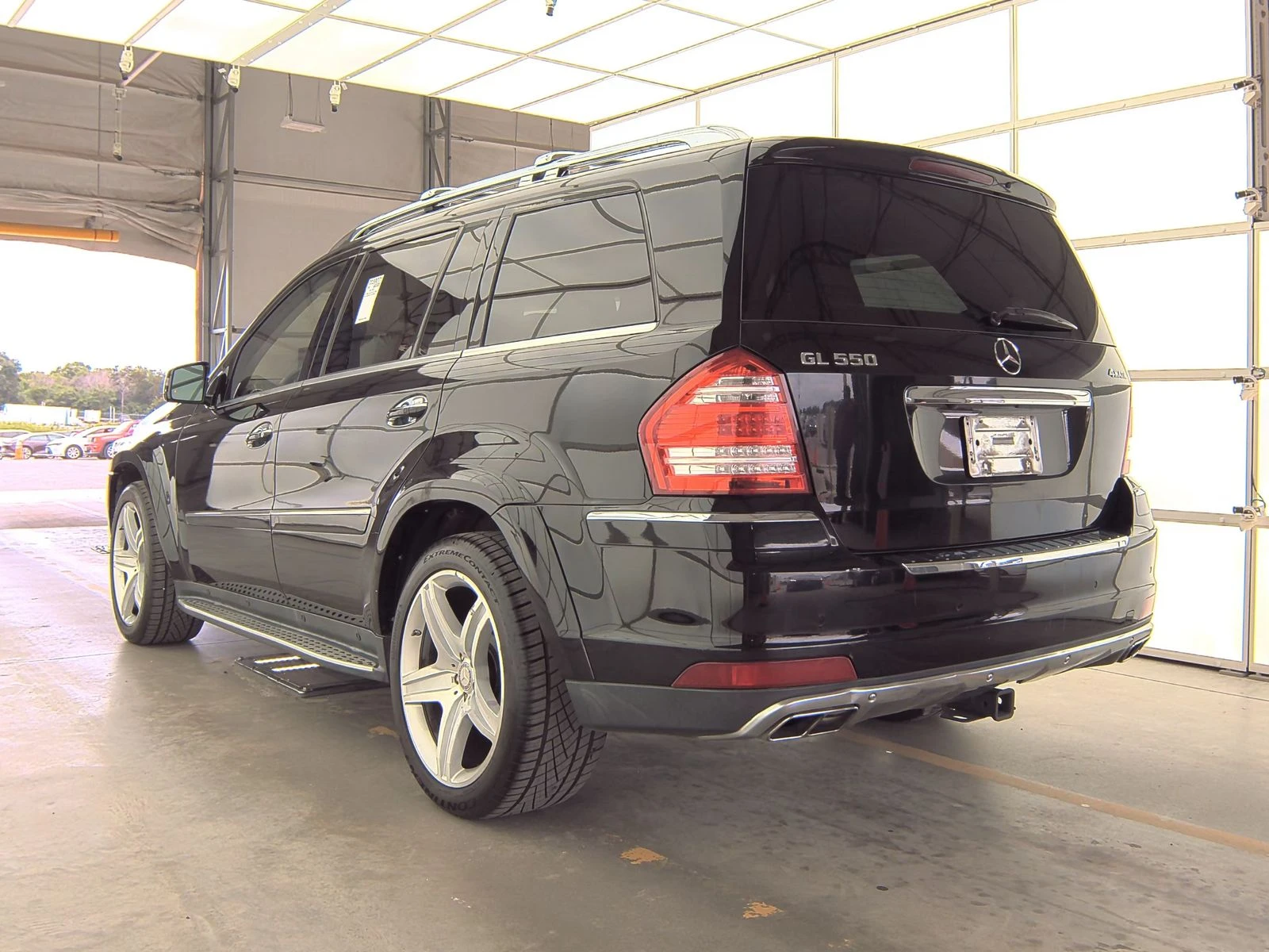Mercedes-Benz GL 500 AMG* HARMAN* 7МЕСТА* ОБДУХ* ПАНО* KEYLESS* ПАМЕТ - изображение 6