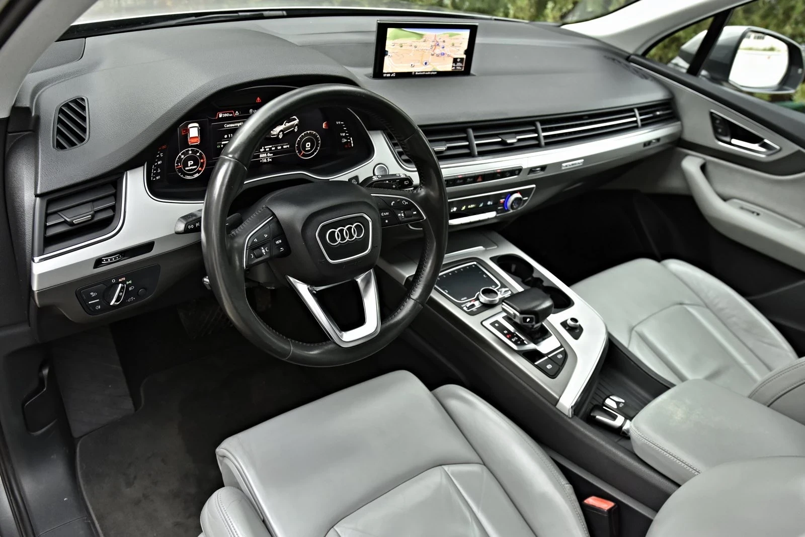 Audi Q7 НОВ ВНОС/7 МЕСТНА/ ЛИЗИНГ - изображение 4