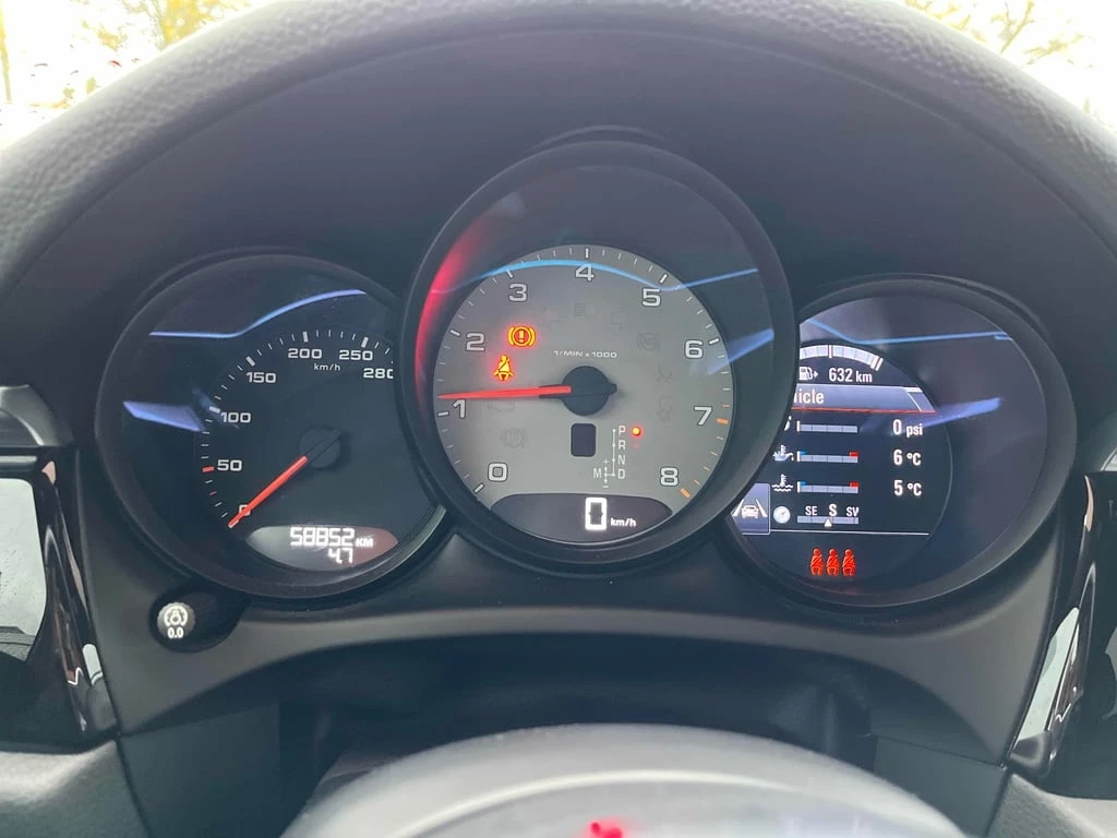 Porsche Macan S 2020 * CARFAX * БЕЗ ПЪРВОНАЧАЛНА ВНОСКА - изображение 8