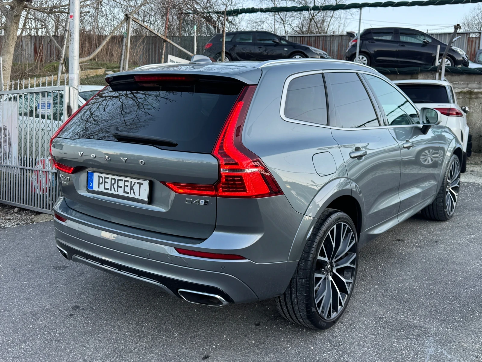 Volvo XC60 2.0D AWD R-design* FULL | Mobile.bg � ����������� 3