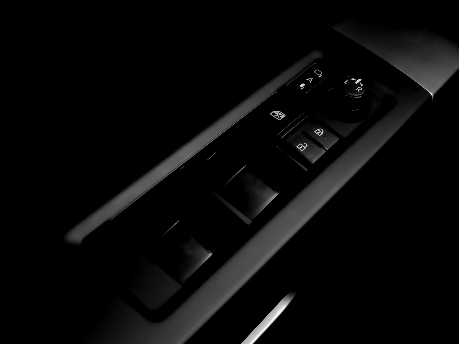 Toyota Sequoia LIMITED 4WD � �����������&���� ������ | Mobile.bg � ����������� 12