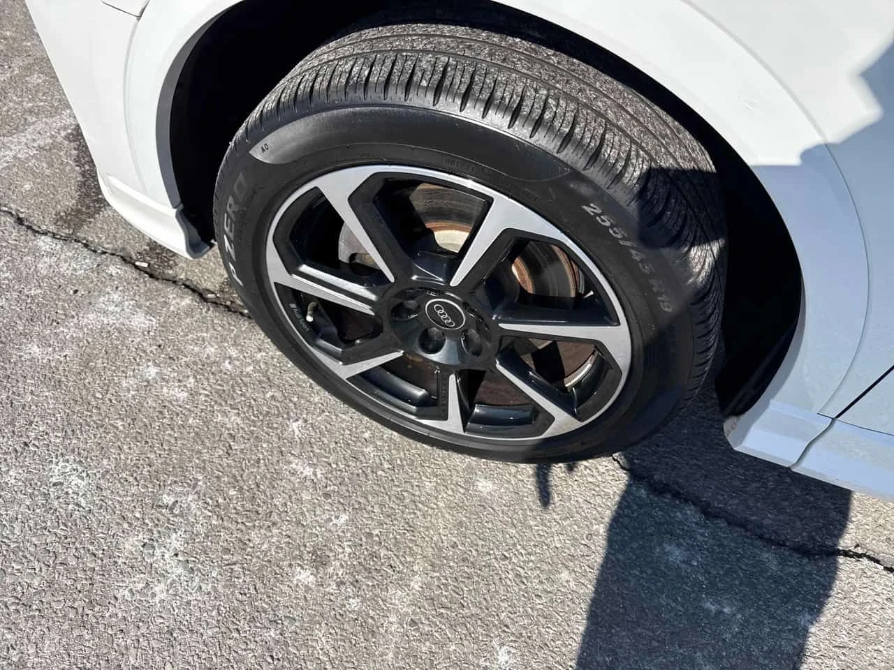 Audi Q3 Progressiv  CARFAX, снимка 7 - Автомобили и джипове - 53715588