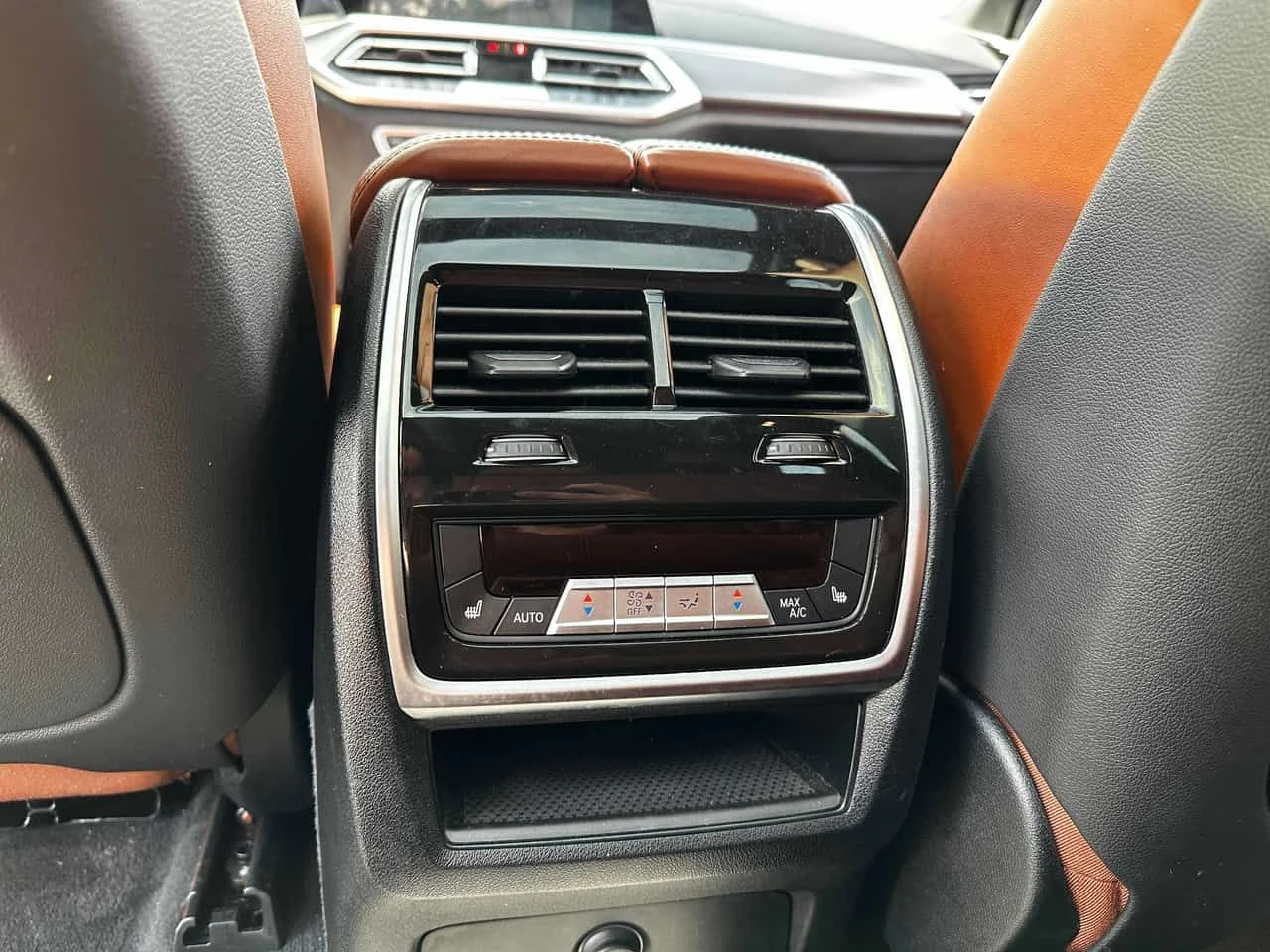 BMW X5 * xDrive40i * CARFAX * ���� �� �� | Mobile.bg � ����������� 11