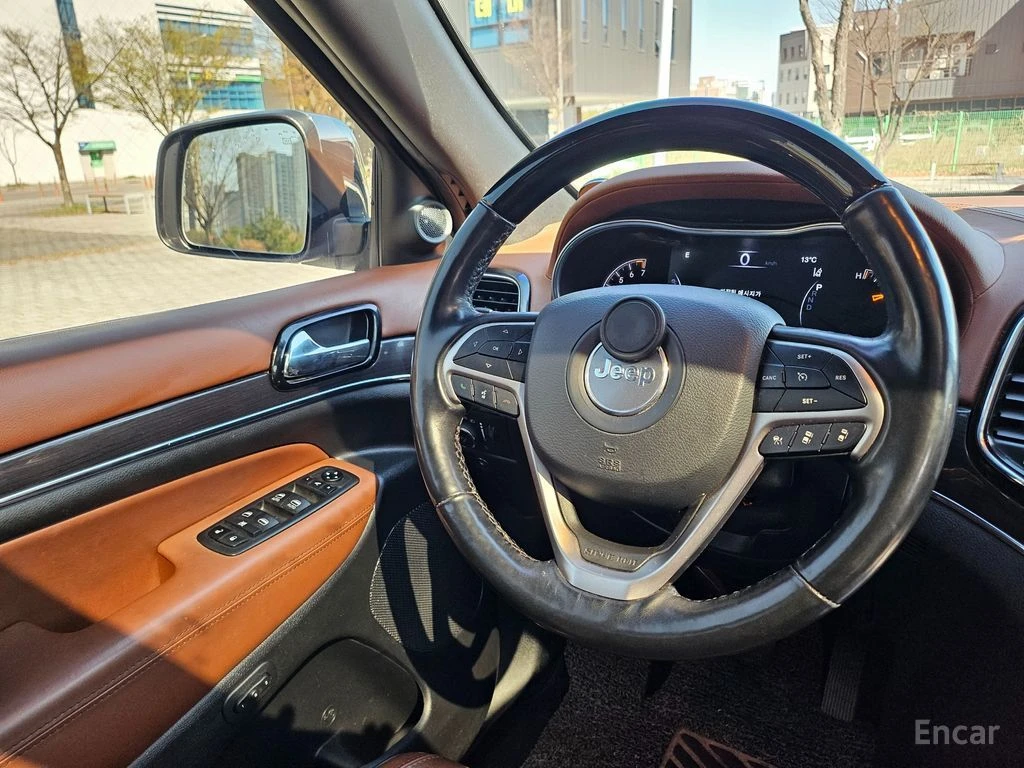 Jeep Grand cherokee 3.6* V6* 8ZF* OVERLAND* ���������* ���������* ���� | Mobile.bg � ����������� 8