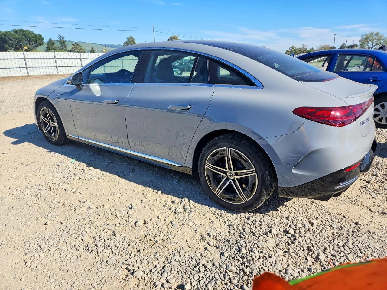 Mercedes-Benz EQE Sedan 350 4Matic, снимка 2 - Автомобили и джипове - 54377884