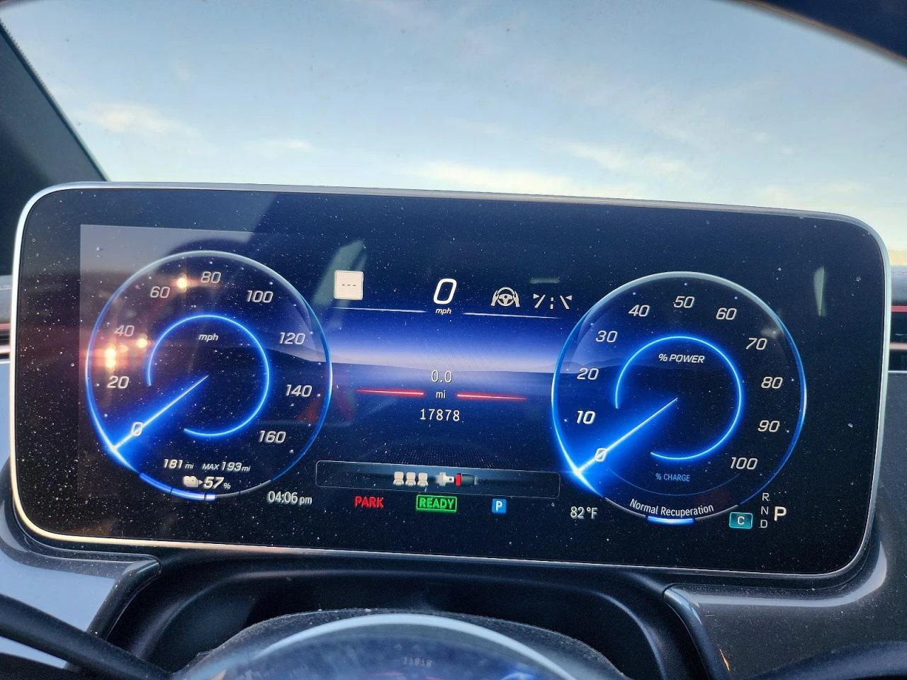 Mercedes-Benz EQE Sedan 350 4Matic, снимка 9 - Автомобили и джипове - 54377884