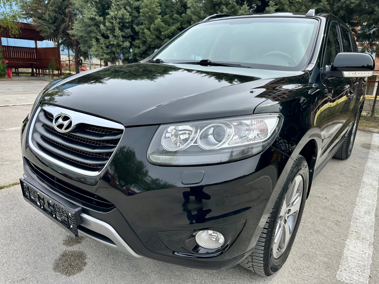 Hyundai Santa fe 2.2 CRDI FACELIFT 4WD, снимка 2 - Автомобили и джипове - 54413893