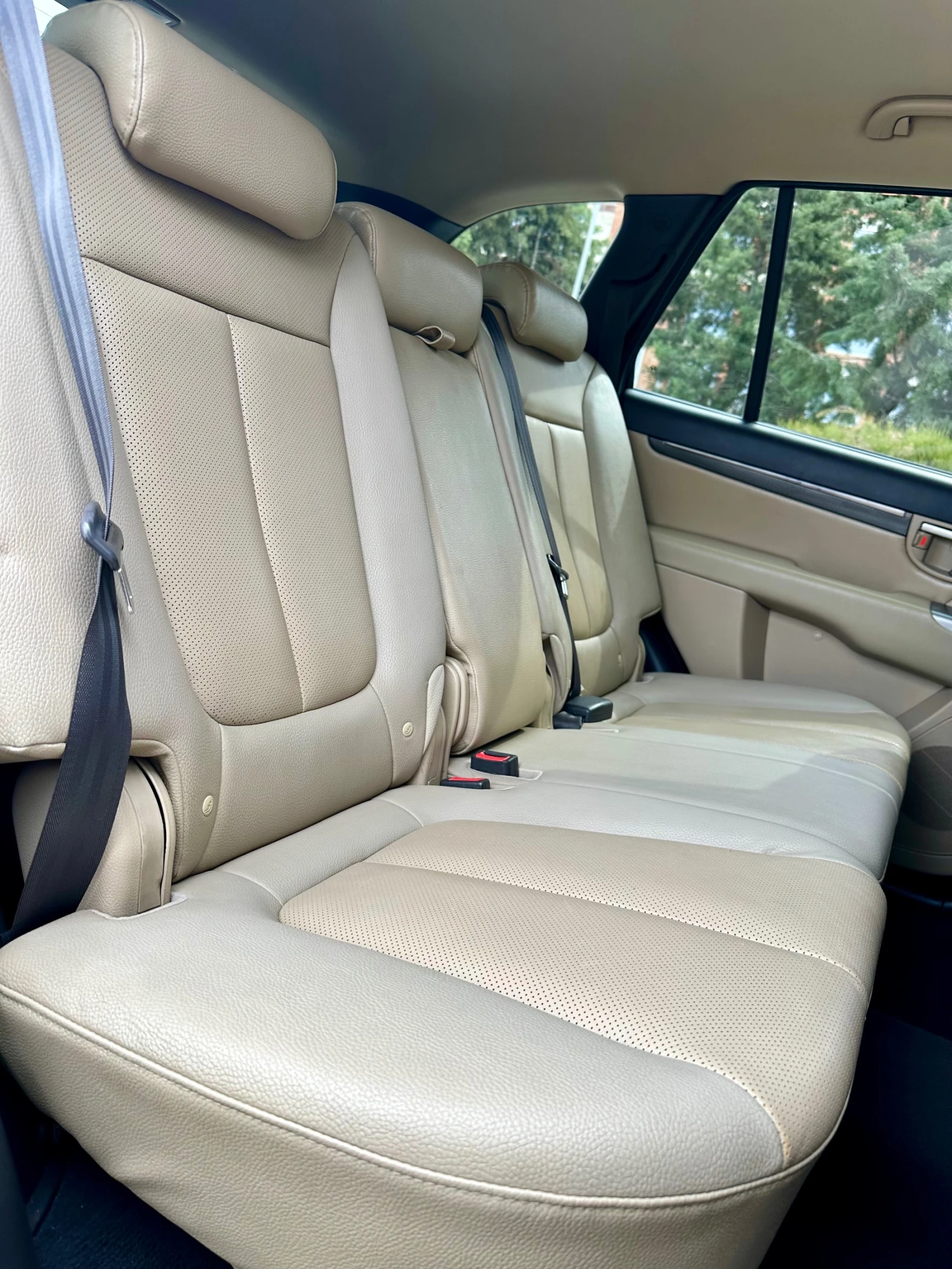 Hyundai Santa fe 2.2 CRDI FACELIFT 4WD, снимка 15 - Автомобили и джипове - 54413893