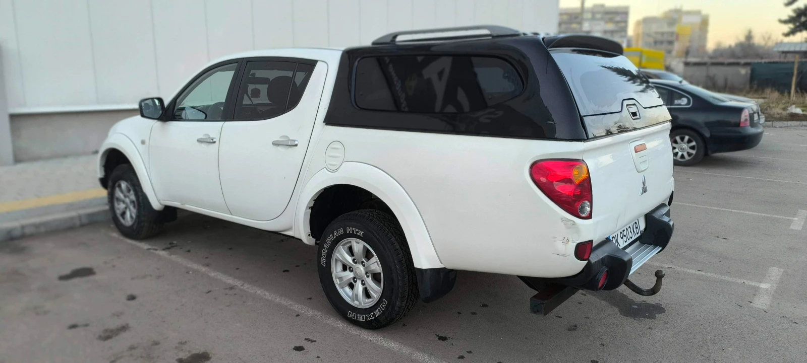 Mitsubishi L200, снимка 4 - Автомобили и джипове - 54548539