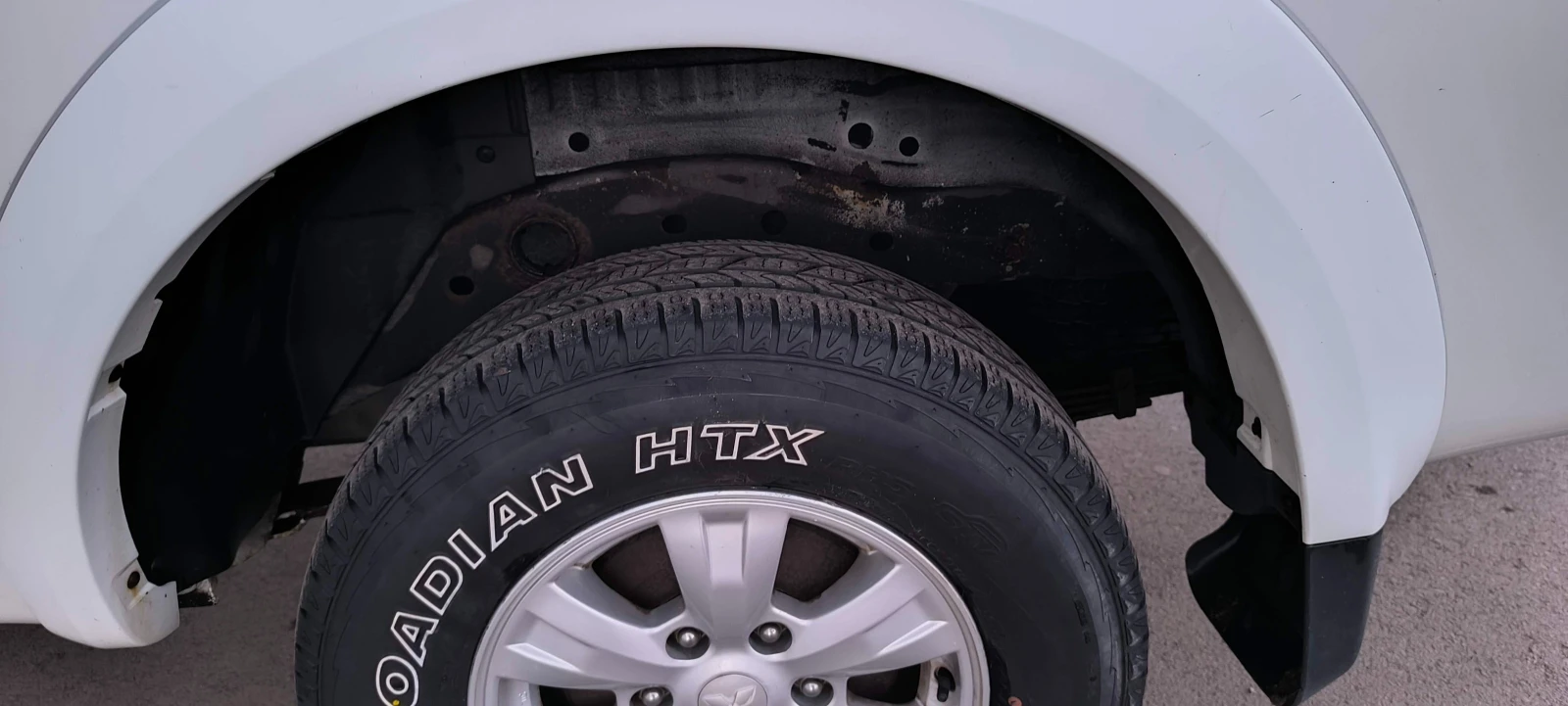 Mitsubishi L200, снимка 16 - Автомобили и джипове - 54548539