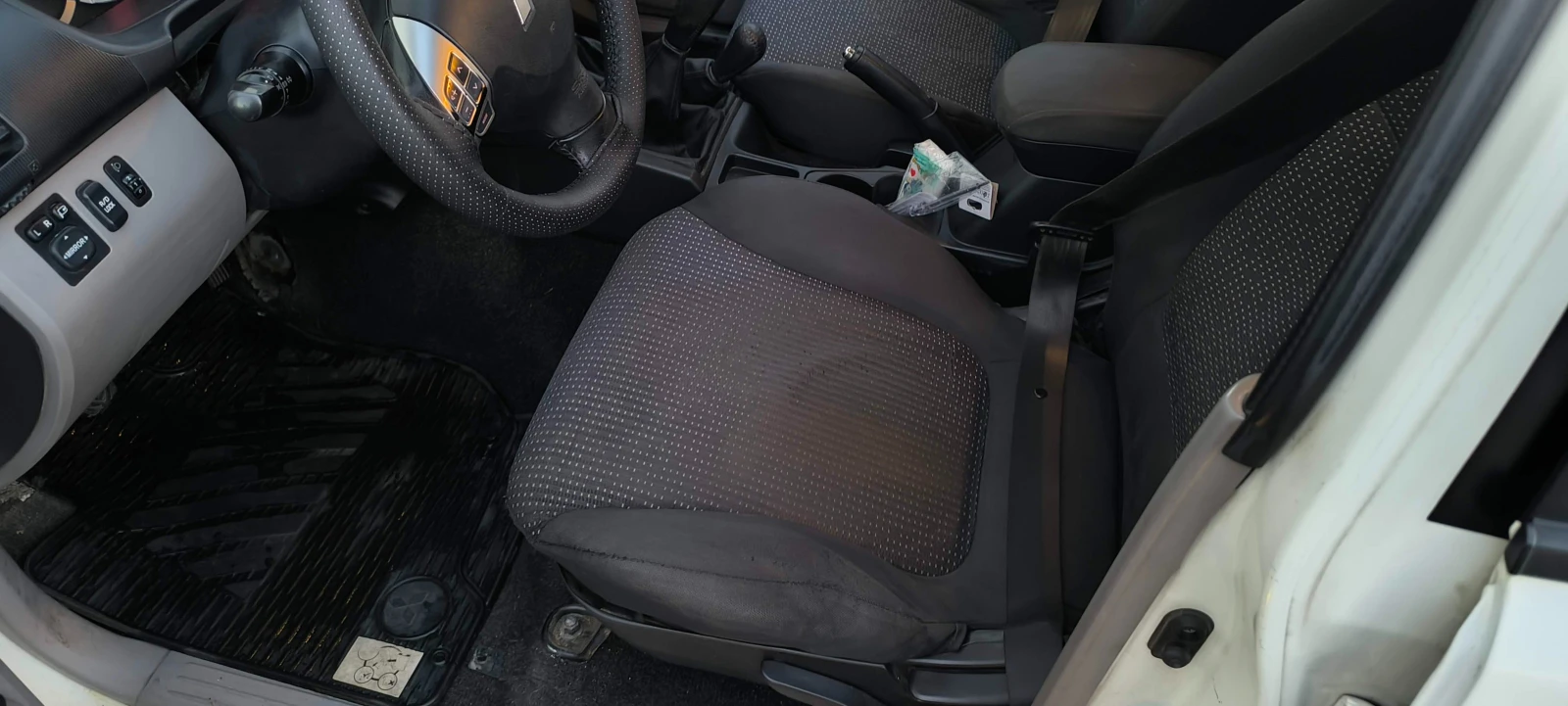 Mitsubishi L200, снимка 8 - Автомобили и джипове - 54548539