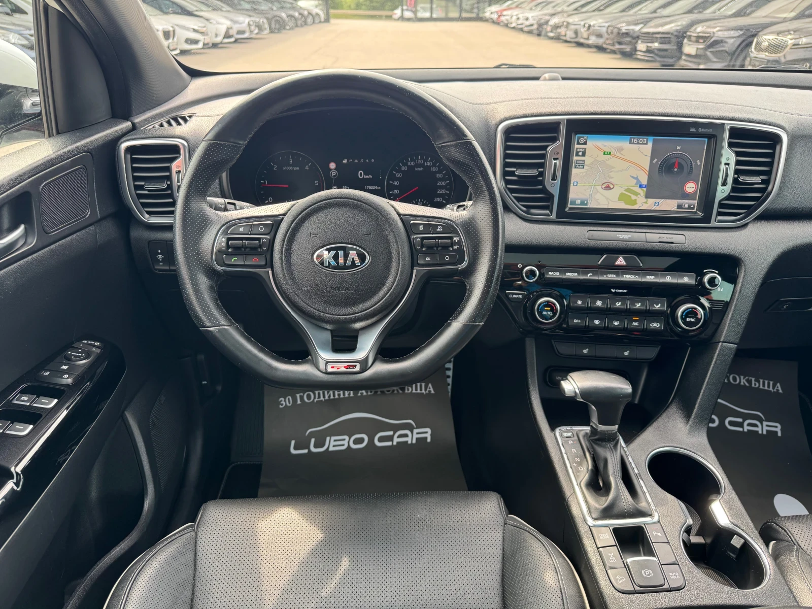 Kia Sportage 2.0D-4X4-GT LINE-JBL-CAMERA-ПАНОРАМА-FULL, снимка 11 - Автомобили и джипове - 54611543