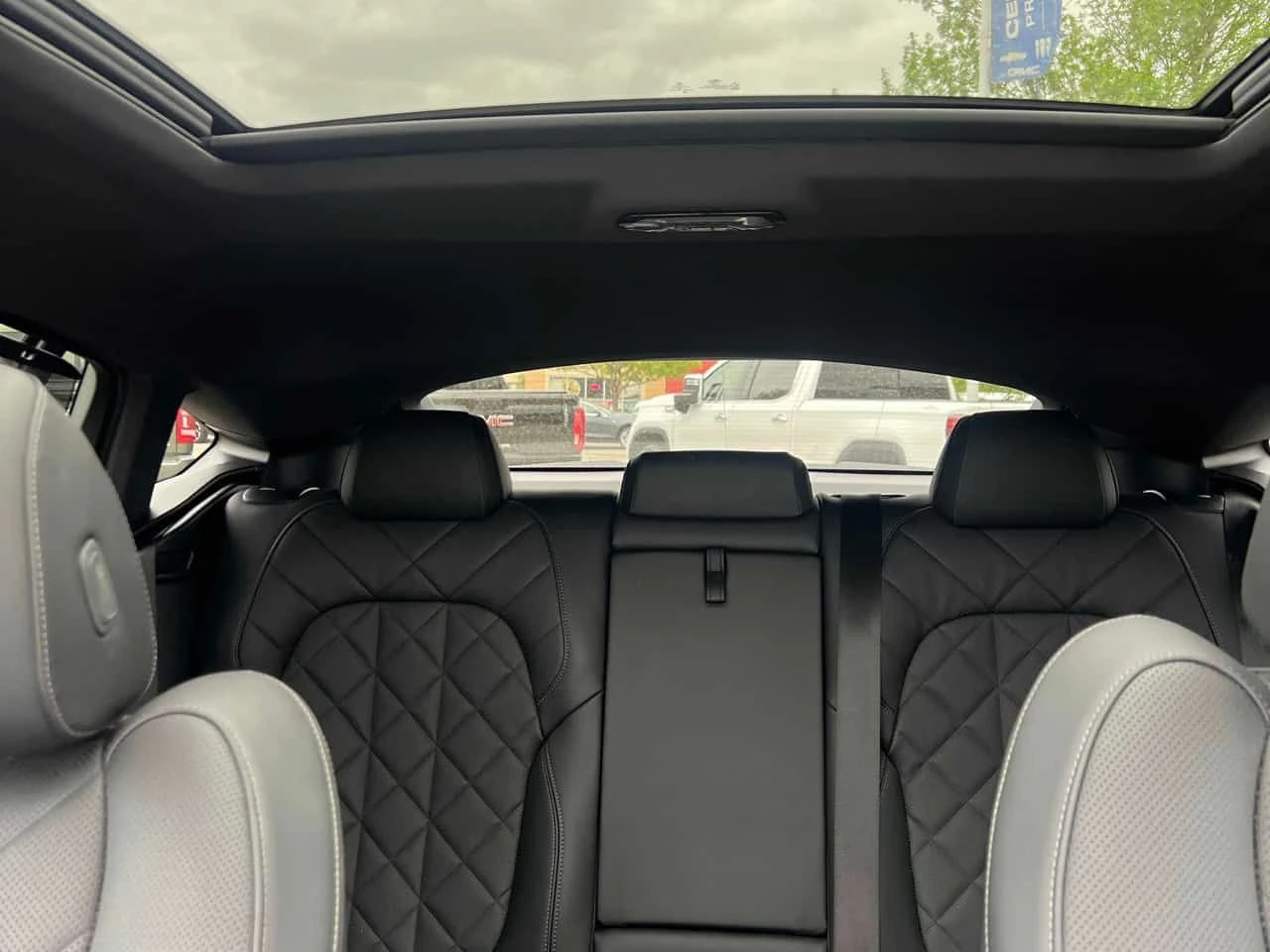 BMW X6 xDrive40i/360/DIS/Harman Kardon/, снимка 10 - Автомобили и джипове - 54775941