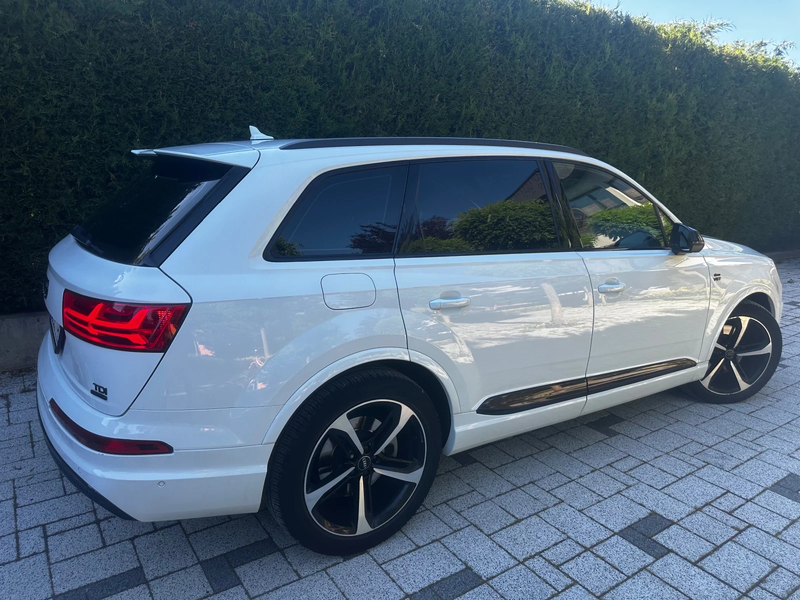 Audi Q7 50TDI quattro S line | Купен нов | 1-ви собственик, снимка 3 - Автомобили и джипове - 54899899