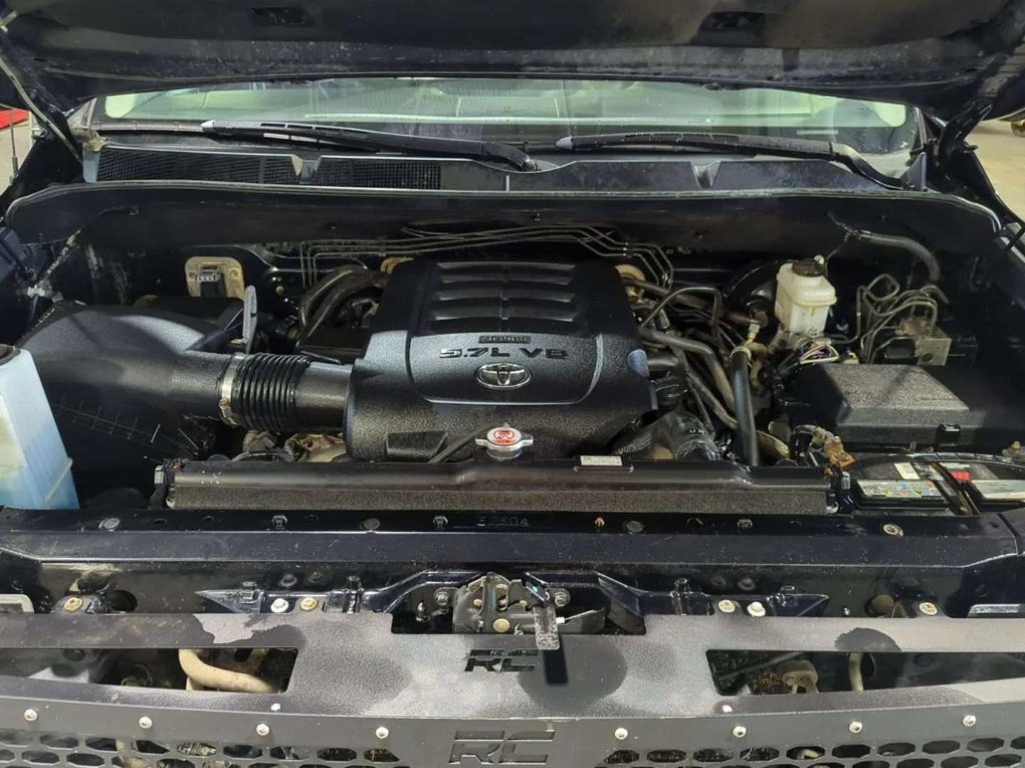 Toyota Tundra, снимка 10 - Автомобили и джипове - 56020997