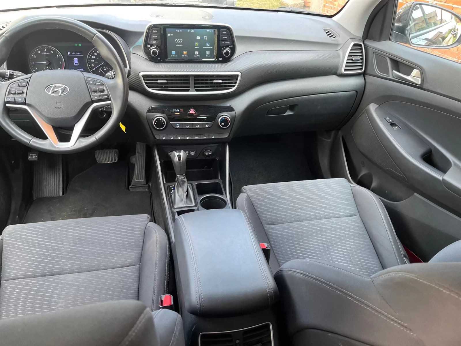 Hyundai Tucson 2.0 GDi, 164кс, HTRAC, снимка 6 - Автомобили и джипове - 56070115