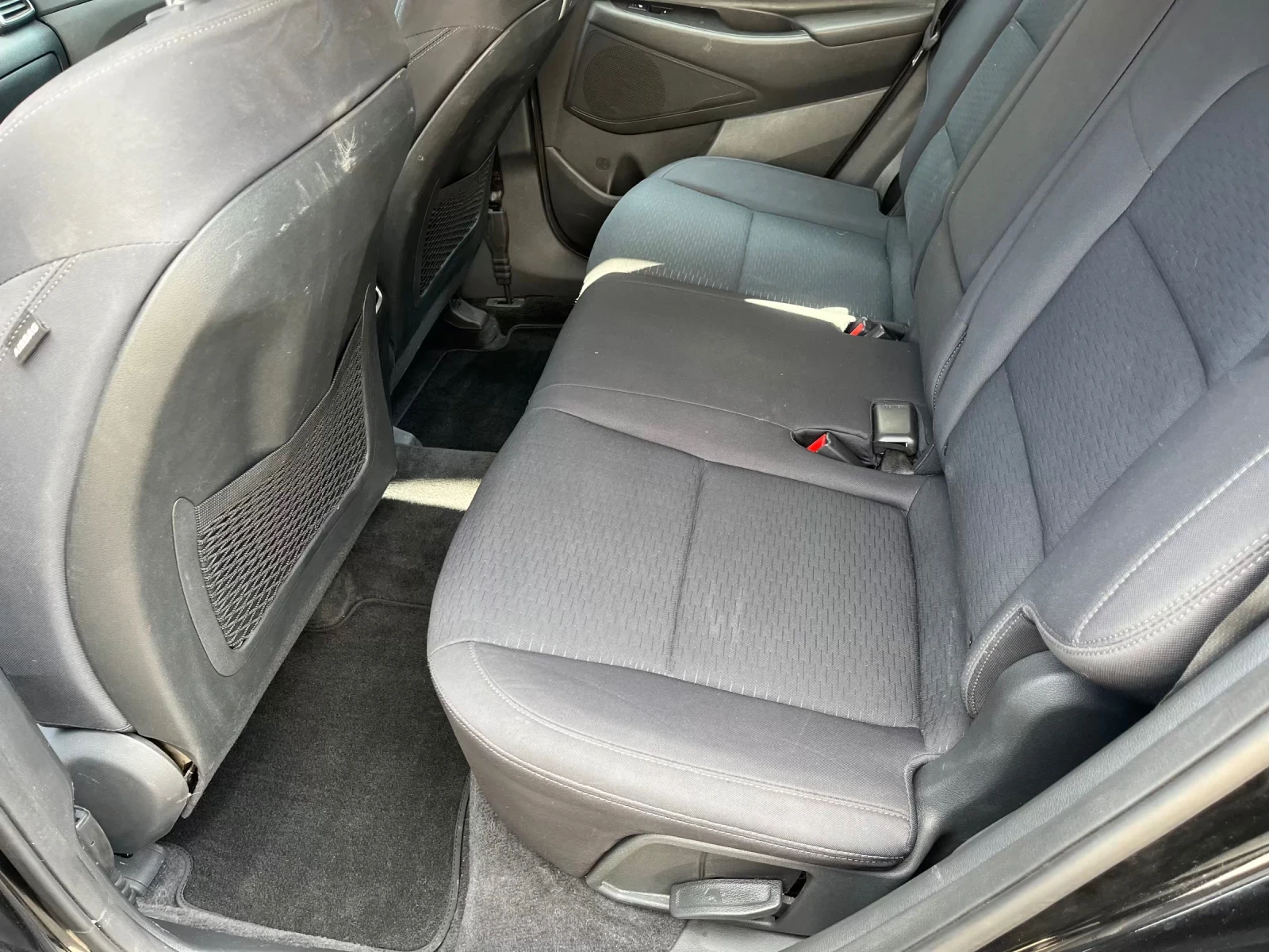 Hyundai Tucson 2.0 GDi, 164кс, HTRAC, снимка 10 - Автомобили и джипове - 56070115