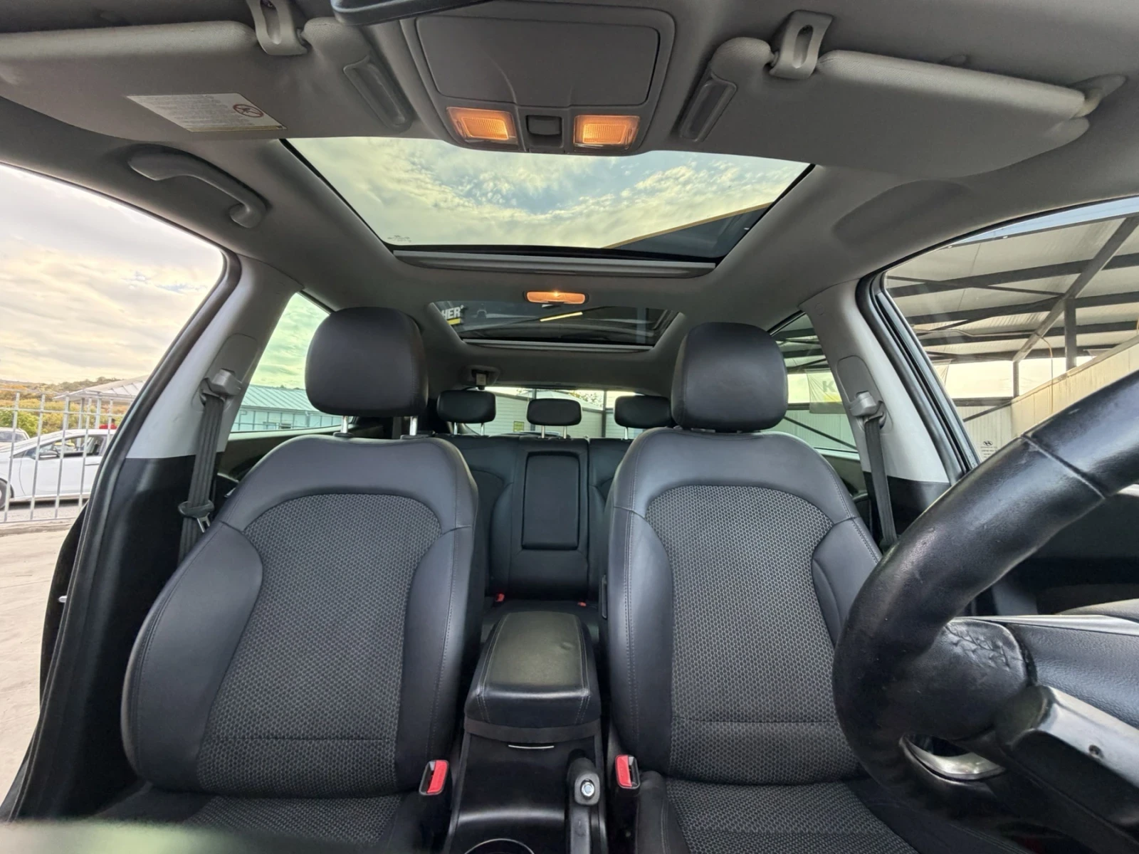 Hyundai IX35, снимка 12 - Автомобили и джипове - 56433042
