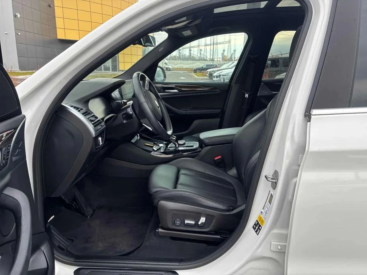 BMW X3, снимка 12 - Автомобили и джипове - 56716828