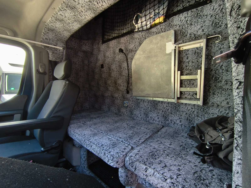 Renault Master 10 ПАЛЕТА///* УНИКАТ* // ДВЕ ЛЕГЛА//* ЛИЗИНГ, снимка 4 - Бусове и автобуси - 51811402