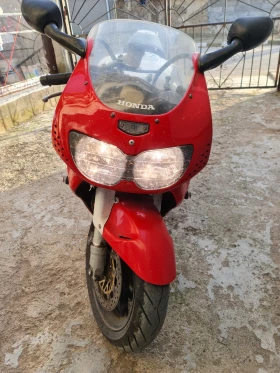    Honda 919 Cbr