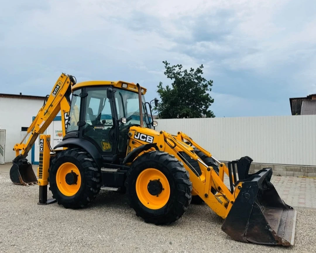 Багер JCB 4CX, снимка 2 - Индустриална техника - 55074555